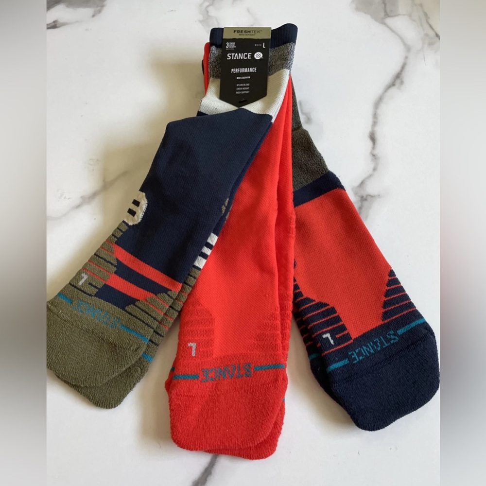 New Stance Designer Mens 3 Pack Fresh Tech Sport Crew Cut Socks Mixed Size L